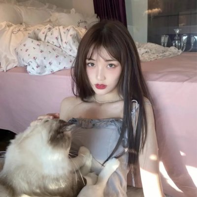 鱼影之群海报
